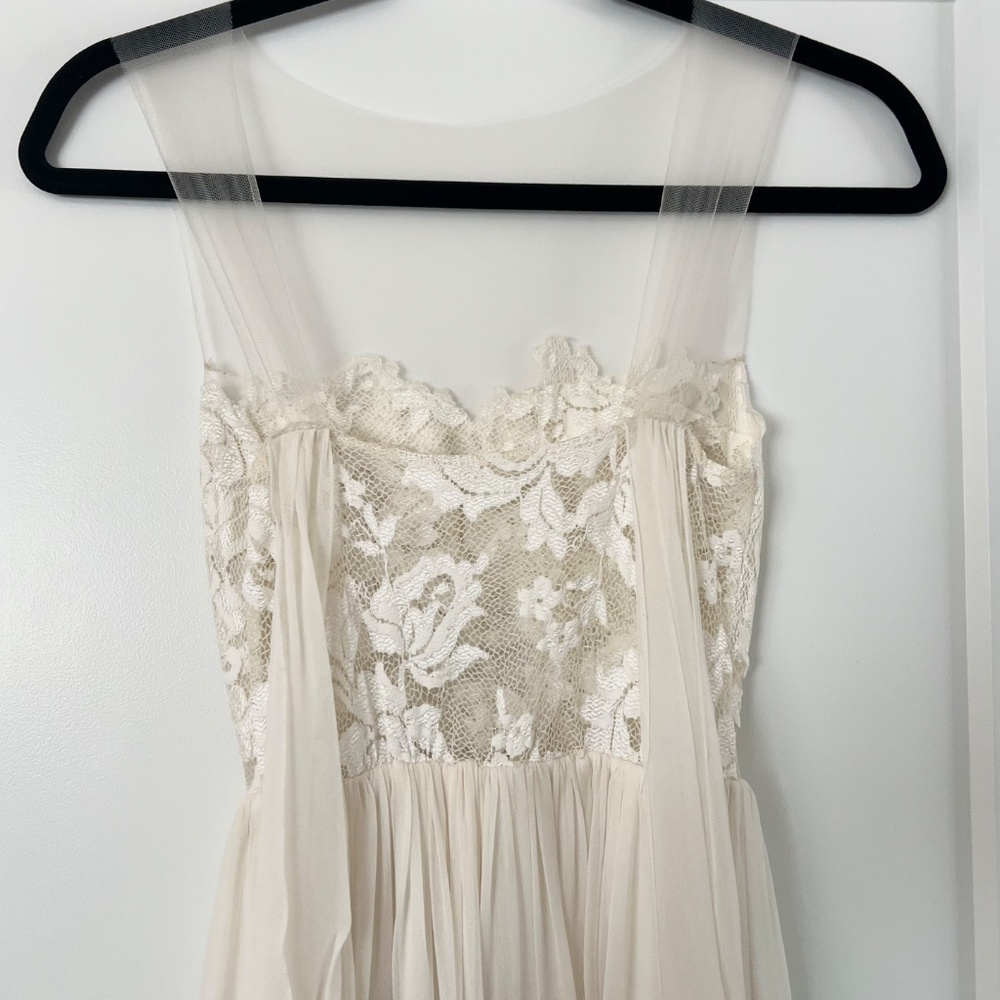 Grace Loves Lace Loren Chiffon Ivory Wedding Dress - Picture 9 of 16